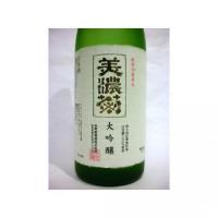 美濃菊 大吟醸 720ml 【岐阜県 玉泉堂酒造】 【クール便発送商品　送料+別途クール便代】